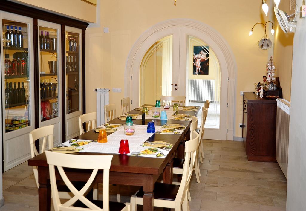 Millesimo Relais Black Horse מראה חיצוני תמונה